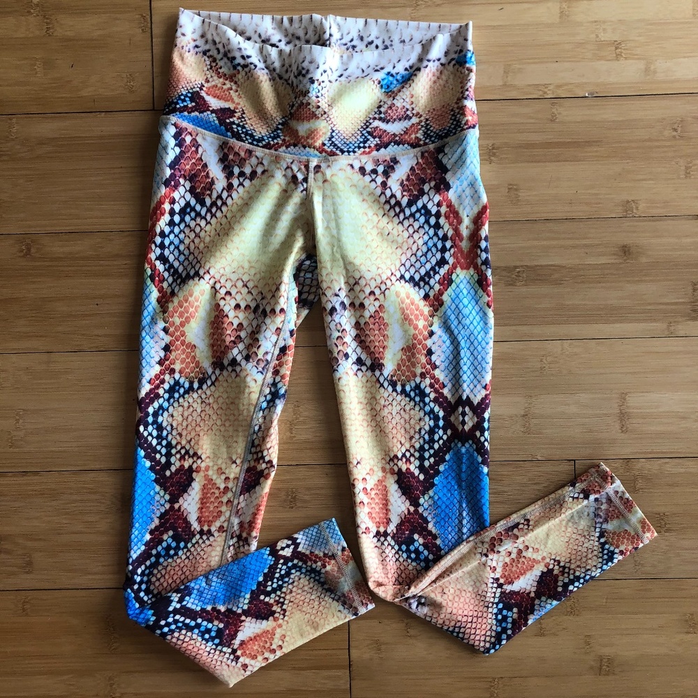 Niyama Sol snakeskin leggings
